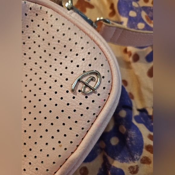 Light Pink Buckle Down DISNEY Belt Bag Pin Purse - Picture 7 of 8